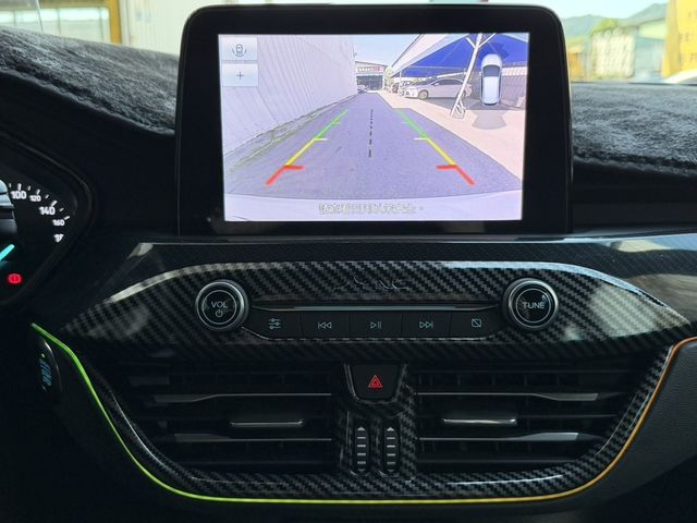 FORD福特 FOCUS  第10張相片