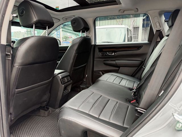 HONDA本田 CR-V  第9張相片