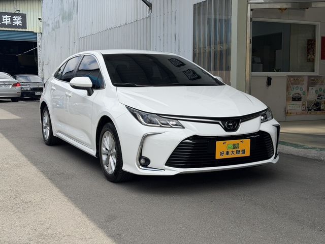 TOYOTA豐田 ALTIS  第1張相片
