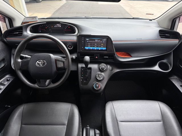 TOYOTA豐田 SIENTA  第4張相片