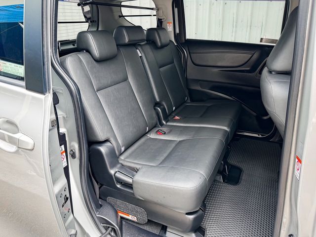 TOYOTA豐田 SIENTA  第5張相片