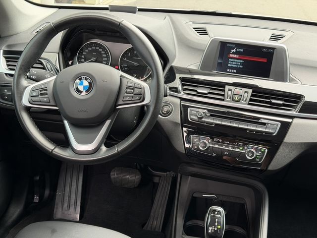 BMW寶馬 X1  第6張相片