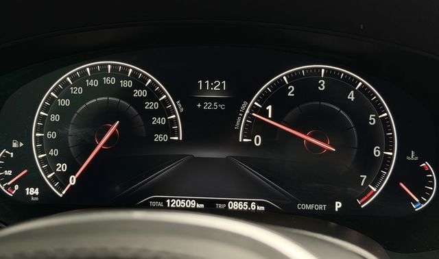 BMW寶馬 530I  第7張相片