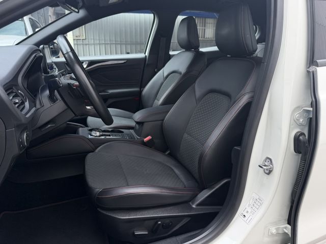 FORD福特 FOCUS  第6張相片
