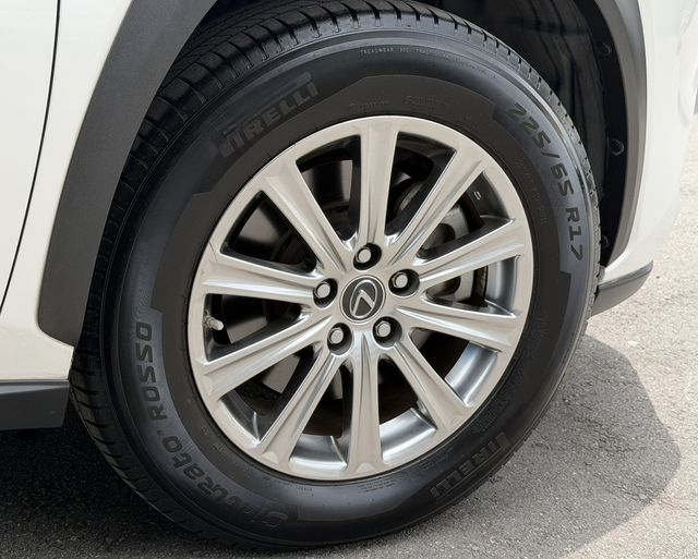 LEXUS凌志 NX200  第14張相片