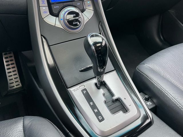 HYUNDAI現代 ELANTRA  第11張相片