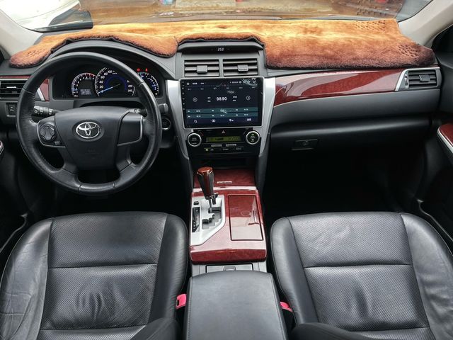 TOYOTA豐田 CAMRY  第9張相片