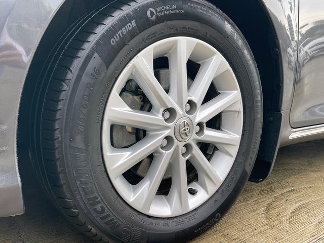 TOYOTA豐田 CAMRY  第27張相片