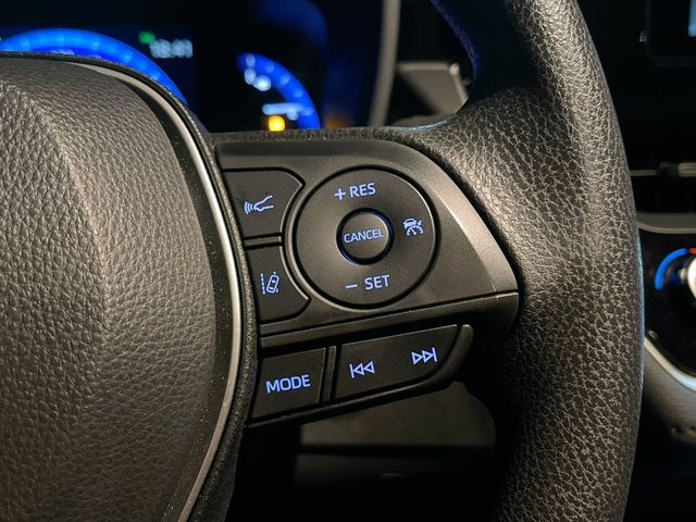 TOYOTA豐田 COROLLA ALTIS HYBRID  第10張相片
