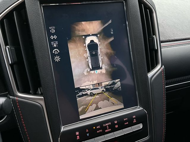 LUXGEN納智捷 U6 GT  第13張相片