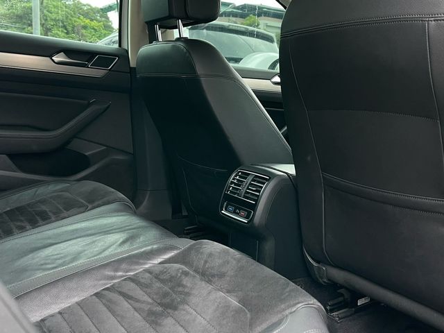 VOLKSWAGEN福斯 PASSAT  第9張相片