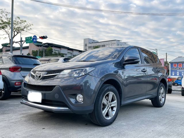 TOYOTA豐田 RAV4  第1張相片