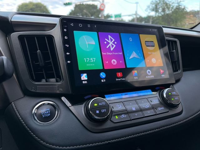 TOYOTA豐田 RAV4  第10張相片