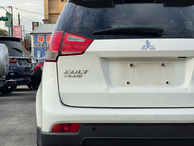 MITSUBISHI三菱 COLT PLUS  第4張相片