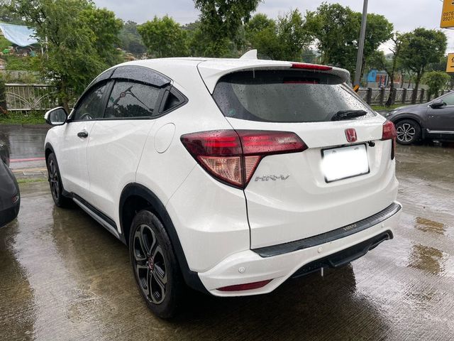 HONDA本田 HR-V  第6張相片