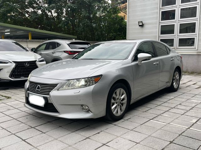 LEXUS凌志 ES300  第1張相片