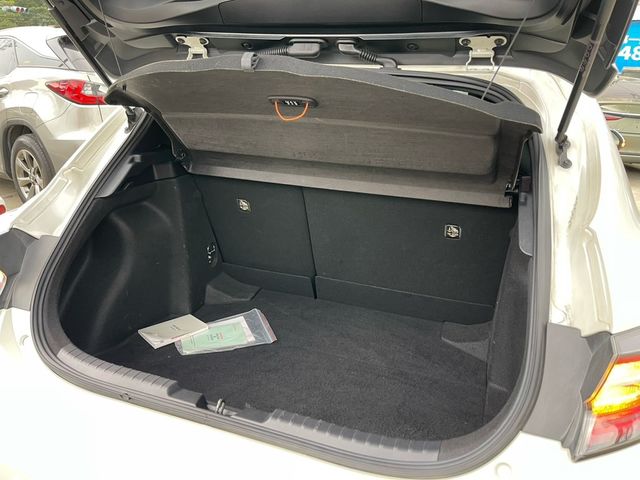 TOYOTA豐田 AURIS  第7張相片