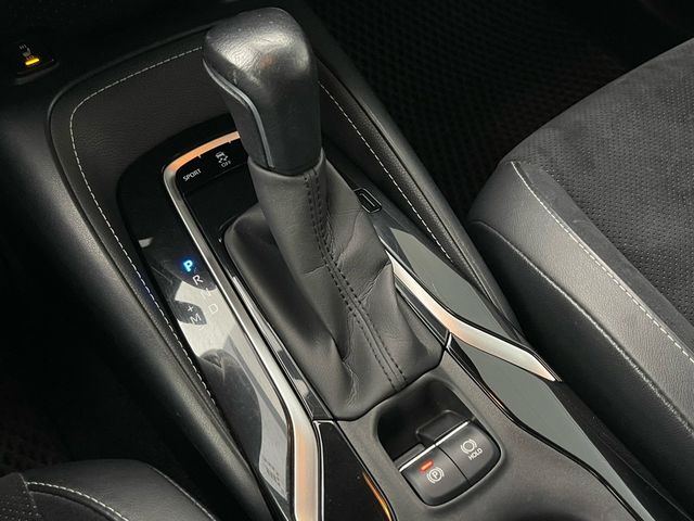 TOYOTA豐田 AURIS  第10張相片