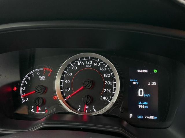 TOYOTA豐田 AURIS  第12張相片