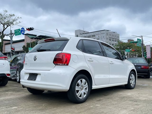 VOLKSWAGEN福斯 POLO  第1張相片