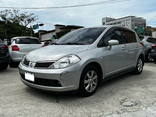 NISSAN日產 TIIDA  第1張相片