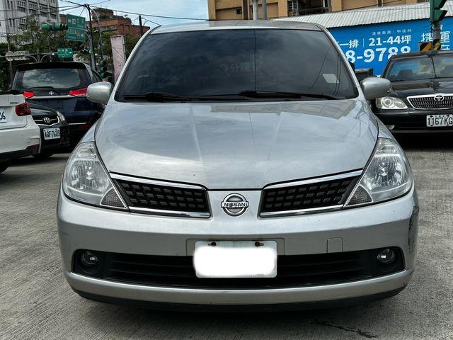 NISSAN日產 TIIDA  第3張相片