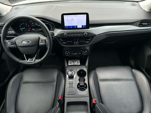 FORD福特 FOCUS WAGON  第5張相片