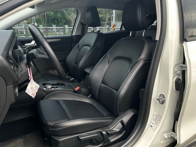 FORD福特 FOCUS WAGON  第7張相片
