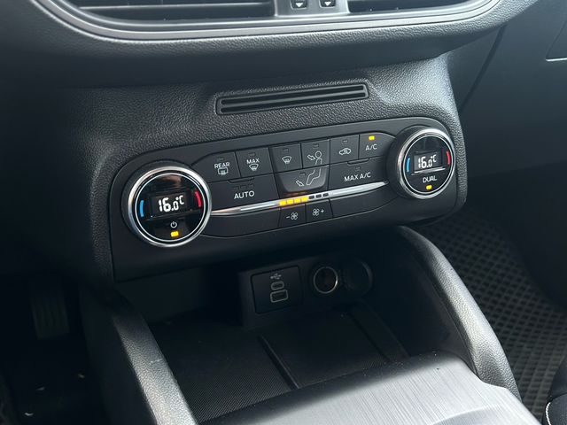 FORD福特 FOCUS WAGON  第13張相片