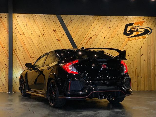 TYPE R  第1張相片