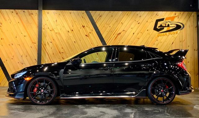 TYPE R  第5張相片