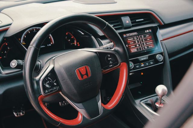 TYPE R  第9張相片