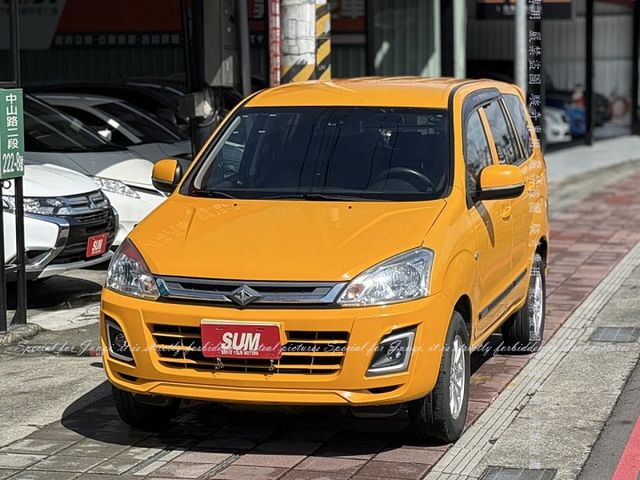 撿便宜正是時候，狀況OK，價格OK，現買現賺，當工程車還省一比烤漆費  第12張相片