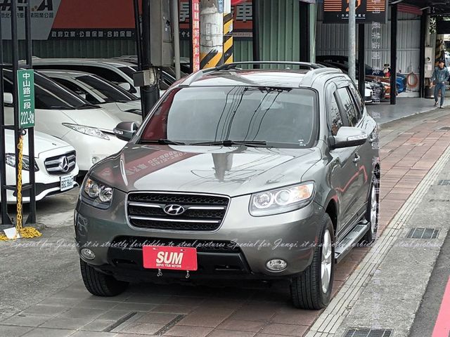 只跑13萬多公里，5+2人座，天窗，車頂行李架  第12張相片