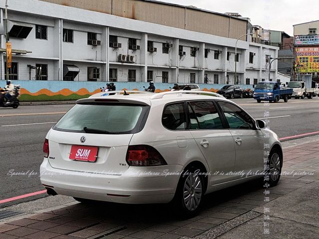 只跑7萬多，旅行車，市場稀缺  第14張相片