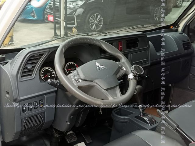 自排，白鐵斗  第2張相片