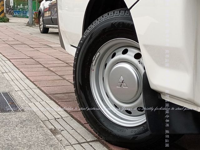 自排，白鐵斗  第10張相片