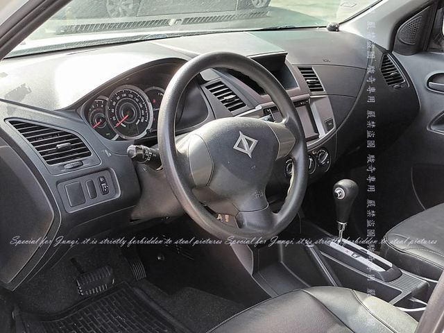 高CP值的客貨兩用車，年份新，價格與同級車款便宜  第2張相片