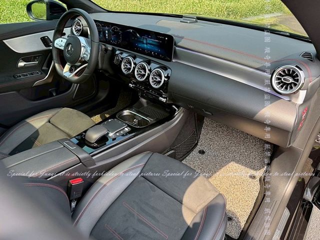 正2020年款CLA250 AMG，超低里程3萬多公里，3眼多光束，22p智能駕駛，歐規  第3張相片