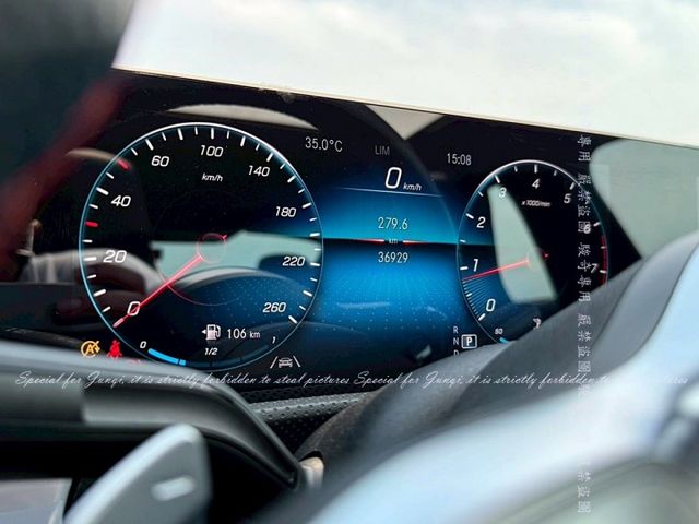 正2020年款CLA250 AMG，超低里程3萬多公里，3眼多光束，22p智能駕駛，歐規  第4張相片