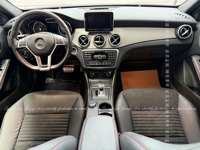 GLA45不用新車價1/3的價格立即擁有  第8張相片