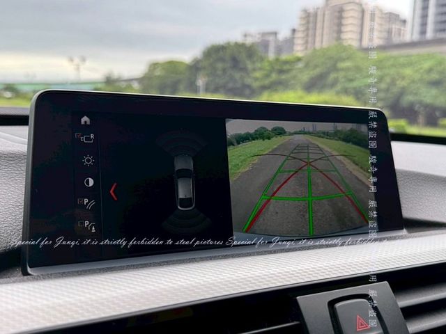 2015年 328GT 升級全液晶儀表 原廠id6.0版本 無線carplay M版本 市場少有  第7張相片