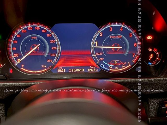 2015年 328GT 升級全液晶儀表 原廠id6.0版本 無線carplay M版本 市場少有  第12張相片