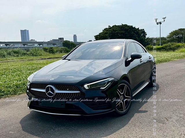 3眼智能多光束頭燈 AMG 歐規 低里程  第1張相片