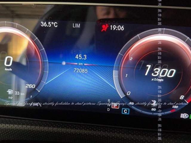 3眼智能多光束頭燈 AMG 歐規 低里程  第4張相片