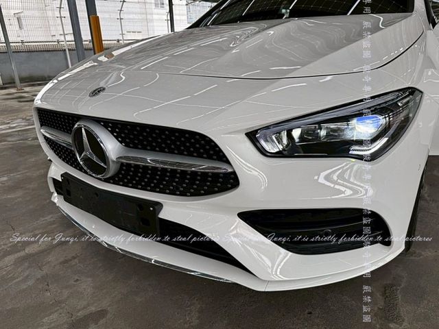 3眼智能多光束頭燈 AMG 歐規 低里程  第11張相片