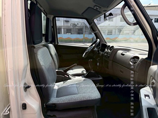 貨車斗，只跑12萬多公里  第4張相片