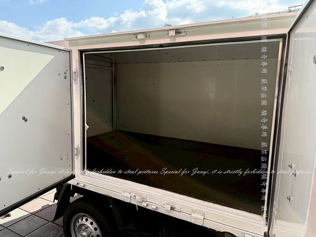 貨車斗，只跑12萬多公里  第8張相片