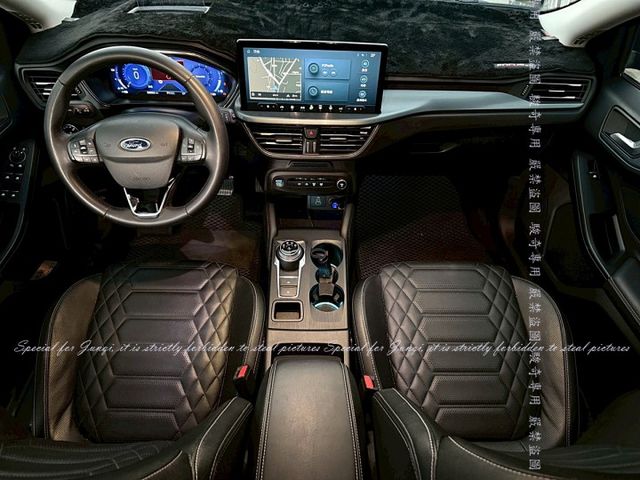 ACTIVE Vignale版，多媒體大螢幕，跨界小休旅，跟車系統  第11張相片