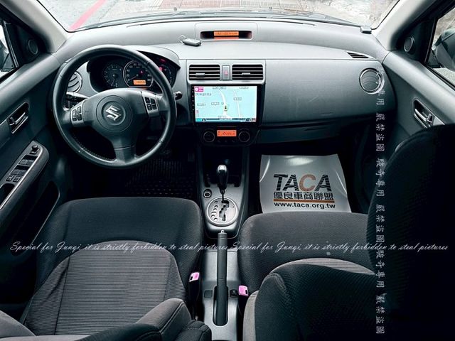 輕巧車款，小車好上手，代步好停車  第6張相片